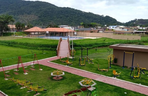 Alto Sao Bento Wohnung | PASSEN MIT LUFT, WIFI, NETFLIX, TV IM ZIMMER. FREIZEITBEREICH. IDEAL FÜR DIE FAMILIE