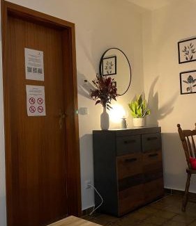 Eißendorf Haus | Five Oaks Sky