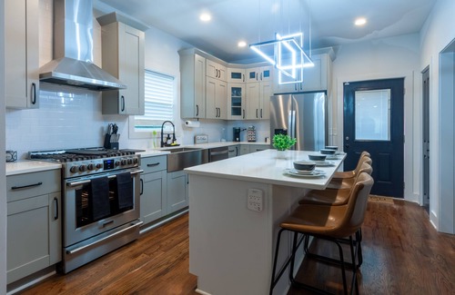 Peoplestown Haus | Five75 Lux ATL King Bed & Game Room Downtown