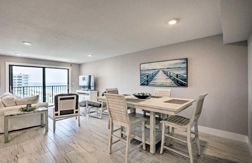 Flagler Beach Wohnung | Flagler Beach Retreat with Pool and Ocean Views!