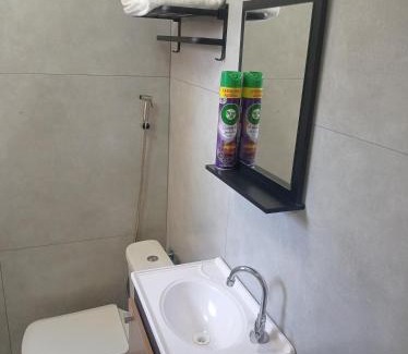 Alto Esplanada Haus | Flat com AR e vista Espetacular na área central de GV-Garagem-wifi-Varandão