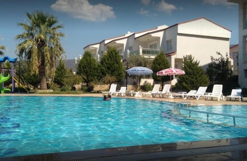 Akbuk Wohnung | Flat with Shared Pool Sauna and Gym in Didim