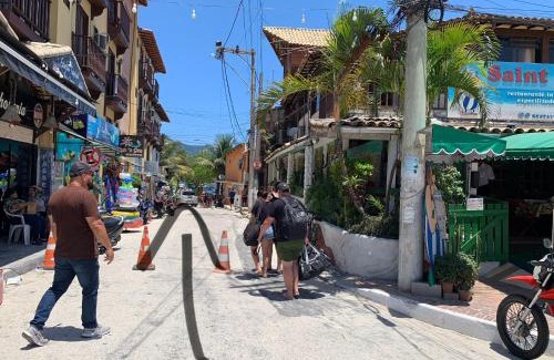 Praia dos Anjos Haus | Flet pé na areia dos anjos