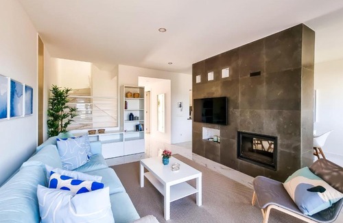 Cerro de Aguia Haus | FLH Albufeira Ocean View House with Garden & Pool