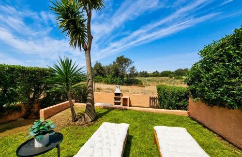 Cerro de Aguia Haus | FLH Albufeira Ocean View House with Garden & Pool