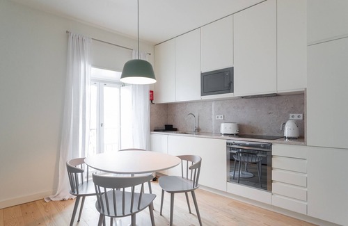 Se Wohnung | FLH Bairro Alto Modern Flat I