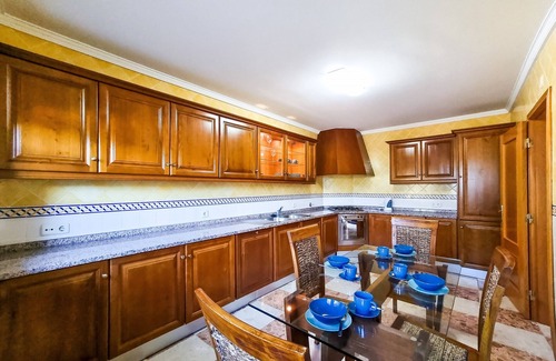 Vale do Garrao Haus | FLH Quinta das Salinas Triplex with Balcony