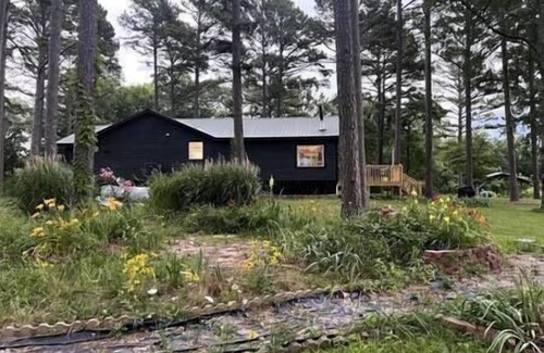 Licking Haus | Floating and Glamping at Big Piney River