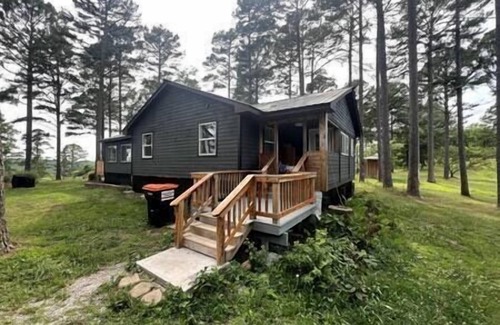 Licking Haus | Floating and Glamping at Big Piney River