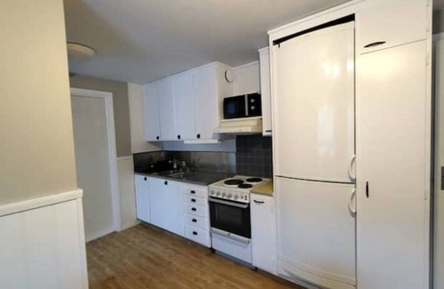 Arvidsjaur Haus | Floor of a House in Arvidstiaur With Parking