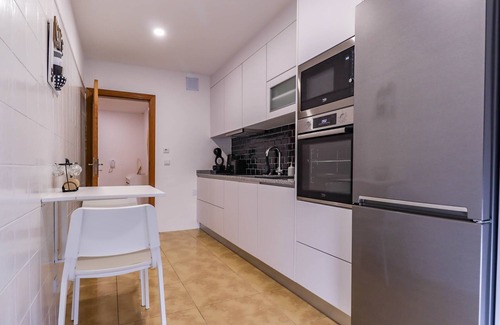 Vila Praia de Ancora Wohnung | Flor do Mar - Spacious Apartment with Balcony