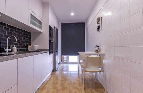 Vila Praia de Ancora Wohnung | Flor do Mar - Spacious Apartment with Balcony