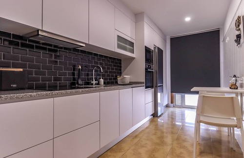 Vila Praia de Ancora Wohnung | Flor do Mar - Spacious Apartment with Balcony