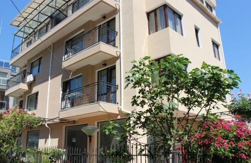 Nessebar Haus | Flowers Apartments