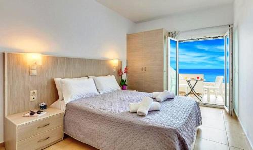 Fodele Wohnung | Fodele Beachfront Apts, Βy IdealStay Experience