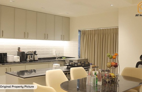Vadodara Wohnung | For NRI by NRI - A3 1004, 3BHK Premium Luxury Home with Private Terrace