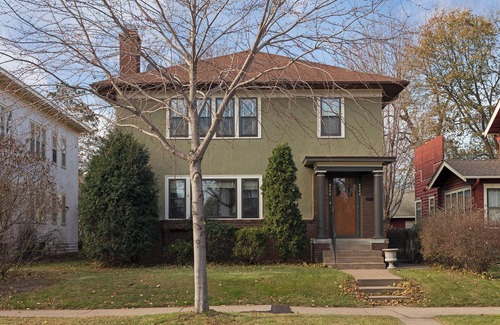 Southwest Minneapolis Wohnung | FOR THE MONTH OF FEBRUARY 2026 ONLY