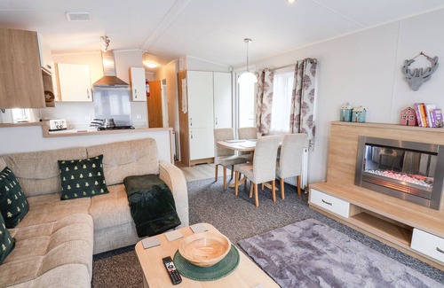 Cayton Bay Hütte | Forest Star