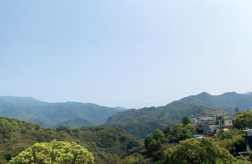 Fuxing District Haus | Forgather B&B