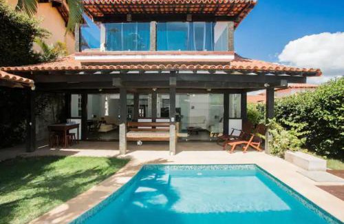 Portal da Ferradura Haus | Formidável Casa com Piscina em Cond.