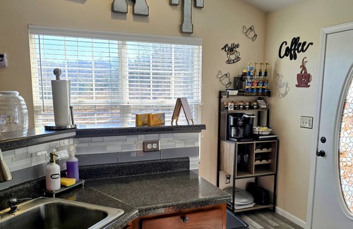 St. Robert Haus | Fort Wood Retreat in Saint Robert MO