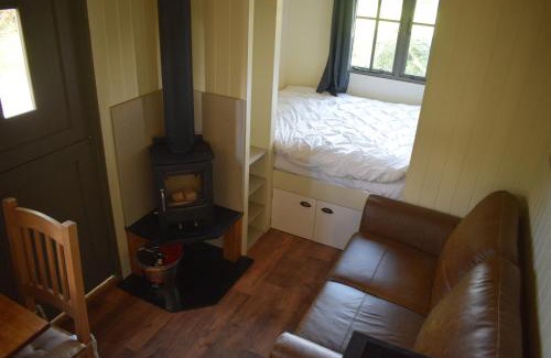 Chard Haus | Forton House Shepherd's Huts