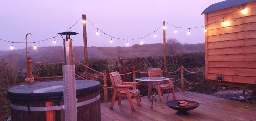 Chard Haus | Forton House Shepherd's Huts