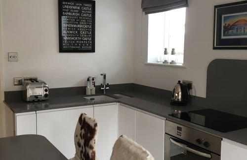 Alnmouth Haus | Fossil Bank, ein luxuriöser, freistehender Rückzugsort im Herzen von Alnmouth mit Parkmöglichkeiten