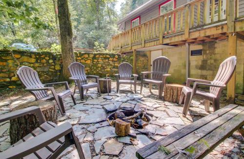 Sautee Nacoochee Haus | Four Cubs in the Creek