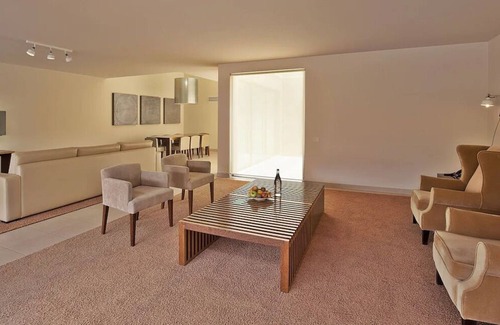 Salgados Haus | FOUR Pet-friendly 2BR Villas! Full Kitchen, Private Pool, Free Parking!