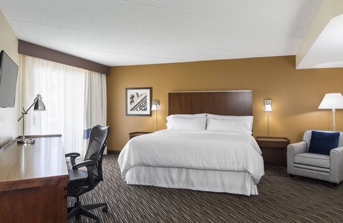 Buffalo Grove Hotel | Four Points by Sheraton Buffalo Grove