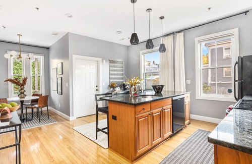 Fox Point Wohnung | Fox Point Near Brown, RISD, Marina, Downtown Providence