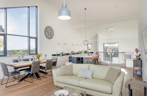 Over Stowey Haus | Foxglove-Uk34612