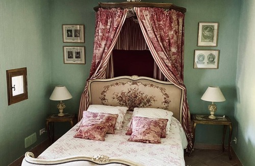 Saint-Sebastien-d'Aigrefeuille Sonstige | Vacation home 14 pers 7ch. authentic Mas cévenol, wooded park, near Anduze
