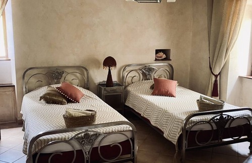 Saint-Sebastien-d'Aigrefeuille Sonstige | Vacation home 14 pers 7ch. authentic Mas cévenol, wooded park, near Anduze