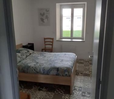 Frasne Wohnung | Frasne logement entier. Gîte les Brimbelles