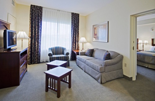 Airport North Eigentumswohnung | Free Breakfast | 1.5 Miles from Orlando International Airport + 25 Minutes to Disney World