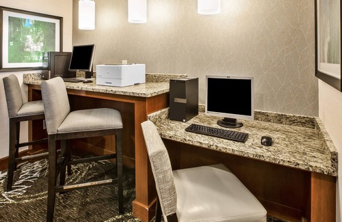 Mayfield Heights Eigentumswohnung | Hörgeschädigte Suite | 24-Stunden-Businesscenter, Fitnesscenter + kostenloses tägliches Frühstück