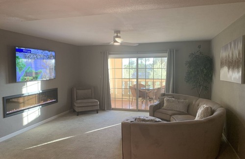 South Scottsdale Eigentumswohnung | LUXUS SCOTTSDALE 2 SCHLAFZIMMER WOHNUNG "FREE GOLF & TENNIS" PRIME LAGE