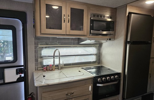 Cocoa Haus | Freedom Express RV - Modern, Reliable & Cozy