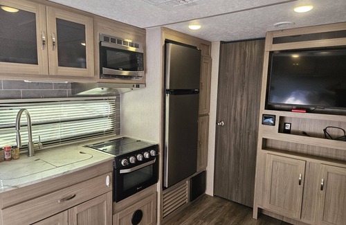 Cocoa Haus | Freedom Express RV - Modern, Reliable & Cozy