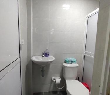 Bucaramanga Haus | Fresca y confortable Habitación en Apartamento Compartido