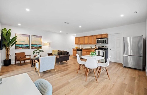 Sailboat Bend Wohnung | Fresh & Bright Condo 1BR/1BA – Near Riverwalk