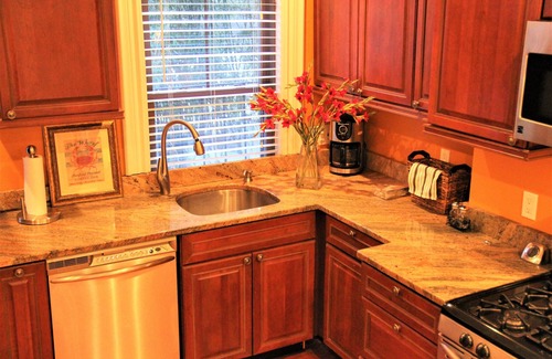 Highland Park Wohnung | $ 109 Special Fresh! City Loft Apt