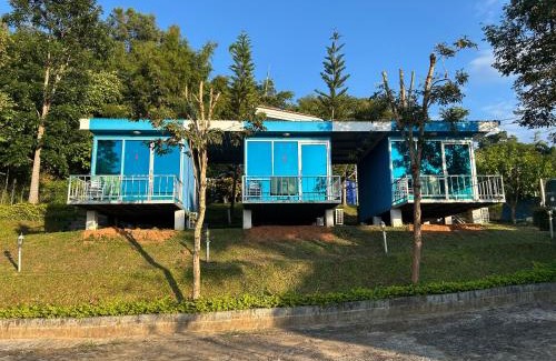 Khao Kho Kabine | FreshBloom View เขาค้อ Blue House