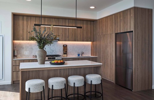 The Loop Wohnung | Sky-High Living: Lake Views, Elite Experience