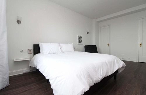 East Hyde Park Wohnung | FRONTDESK 1BR Apt near Garden of the Phoenix