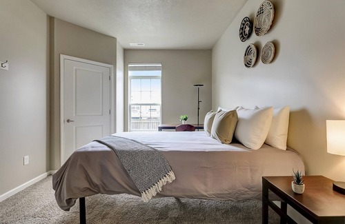 Roseland Wohnung | FRONTDESK University Edge Notre Dame Apts South Bend