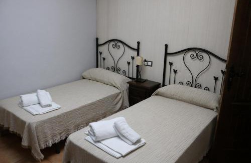 Iznatoraf Haus | Fuente Los Avellanos