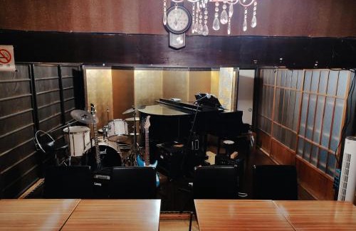 Yoshino Bed & Breakfast | Fukubatake